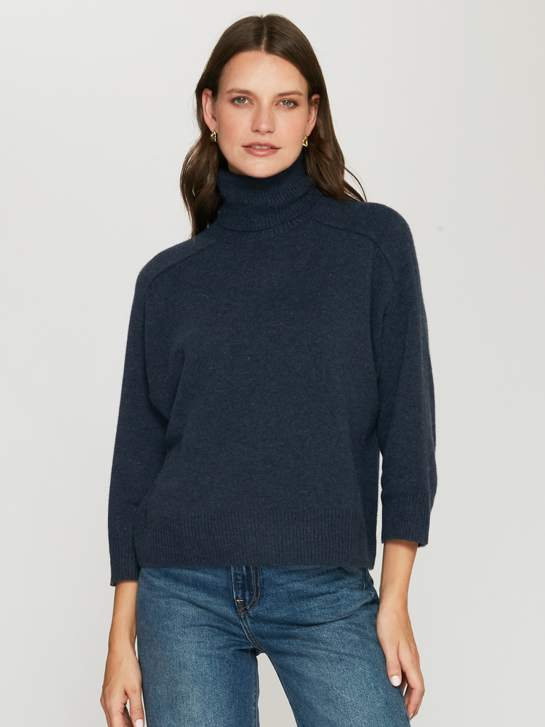 Boxy 3/4 Sleeve Turtleneck W/ Back Yoke in Oxford | Autumn Cashmere | R14393