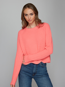 R10470 | Scalloped Shaker in Plexiglass | Autumn Cashmere