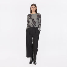 Load image into Gallery viewer, Tonal Floral Print Crew