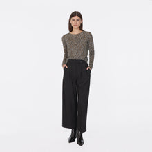 Load image into Gallery viewer, Leopard Print Distressed Sheer Crew