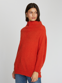 Funnel Neck Shaker in Paprika