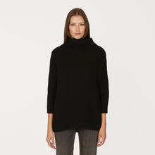Load image into Gallery viewer, Funnel Neck Shaker in Black