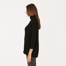 Load image into Gallery viewer, Funnel Neck Shaker in Black