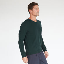 Load image into Gallery viewer, Basic V-Neck in Spruce