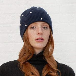 Tilståelse argument komprimeret Rib Pearl Beanie in Black | Autumn Cashmere