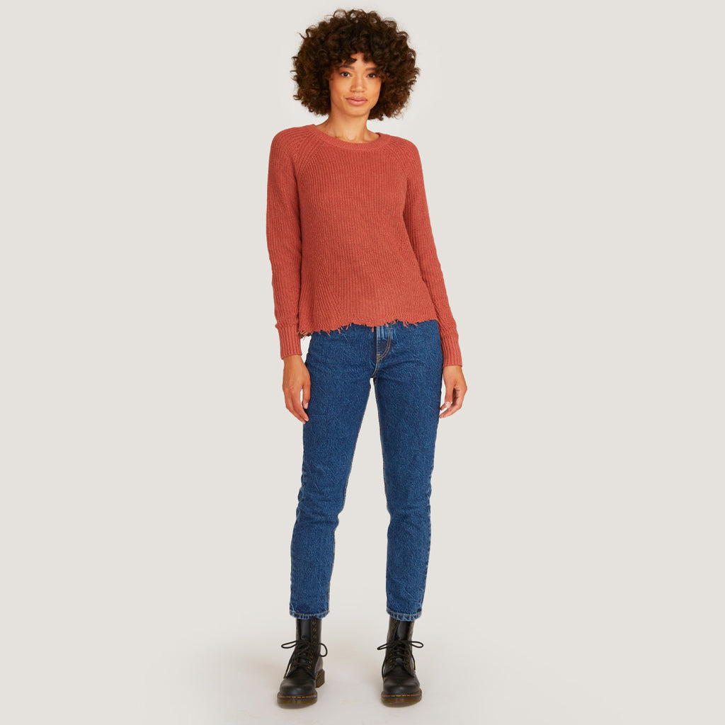 Women's Distressed Scallop Shaker in Tea Rose by Autumn Cashmere