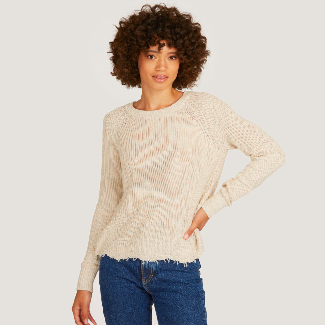 Distressed Scallop Shaker in Natural Autumn Cashmere