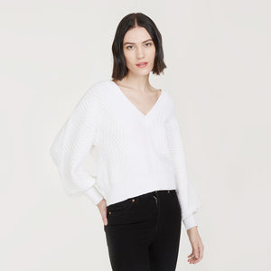 Women's Fancy Stitch Oversize V in White by Autumn Cashmere.