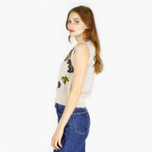 Load image into Gallery viewer, Leaf Jacquard Cropped Crew Neck Vest