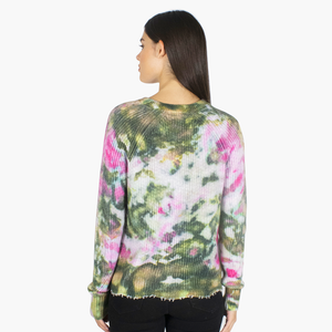 Watercolor Print Distressed Scallop Shaker