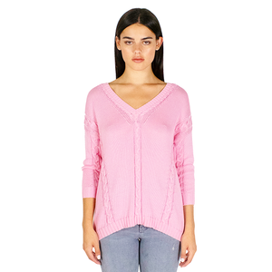 Angled Cable V-Neck in Dogwood