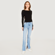 Load image into Gallery viewer, Autumn Cashmere | Women&#39;s Rib Open Side Cropped Top in Black