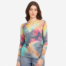 Load image into Gallery viewer, L/S Distressed Edge Cloud Print Crew