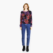 Load image into Gallery viewer, Floral Print Crew