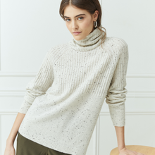 Load image into Gallery viewer, Raglan Rib Detail in Domino