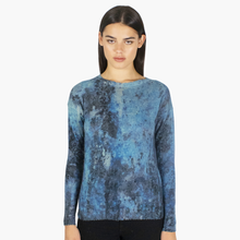Load image into Gallery viewer, Rust Print Sheer Distressed Crew in Blue