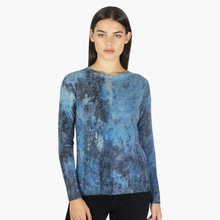 Load image into Gallery viewer, Rust Print Sheer Distressed Crew in Blue